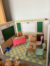 7 next Generation dolls, bed