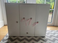 Our generation wardrobe, dolls